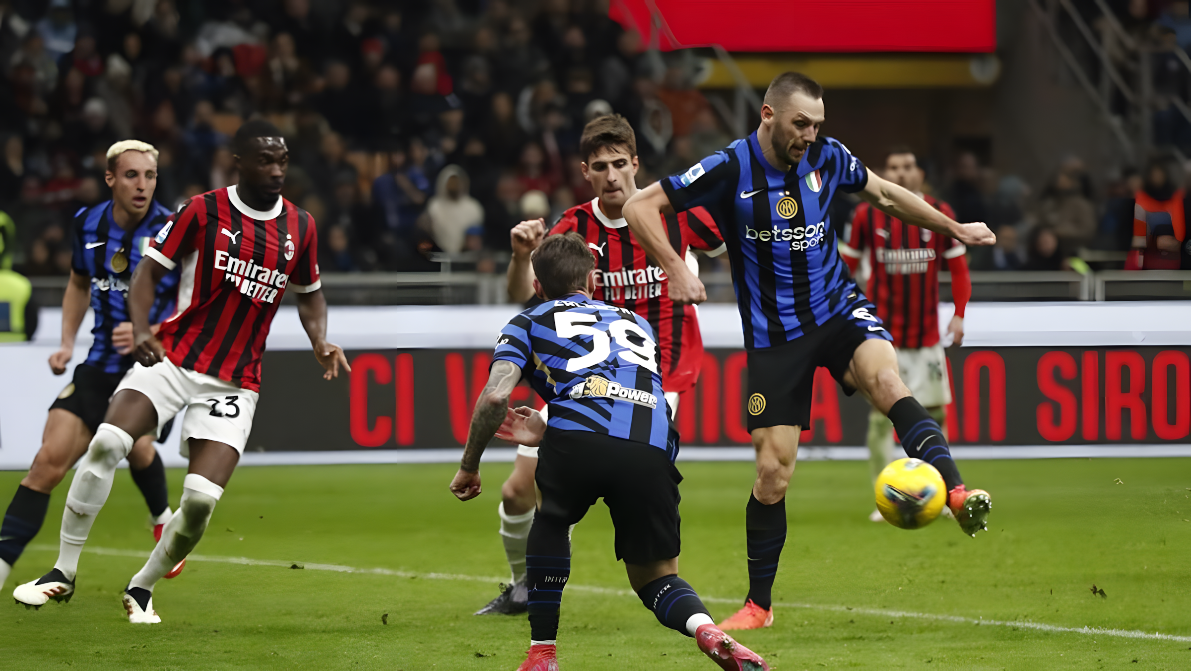 AC Milan vs Inter 1-0: Estupinan Bawa Milan Menang Derby