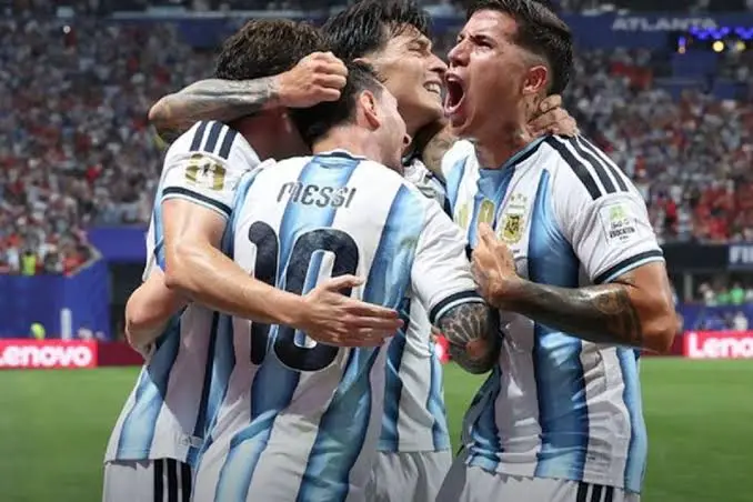 skor argentina vs mesir